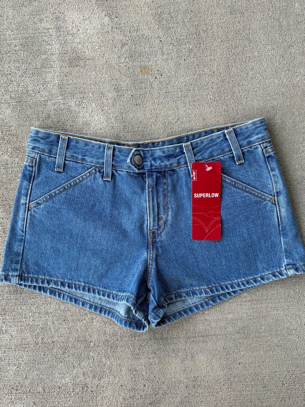Vintage 90s Y2K Levi’s Western Low Waisted Superlow denim jean shorts NWT Boho
